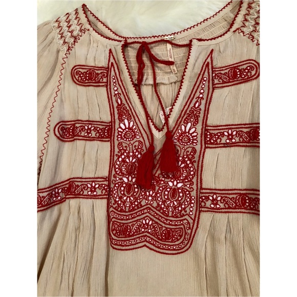 ❌SOLD❌ FREE PEOPLE Embroidered Boho Mini Dress - Picture 4 of 6